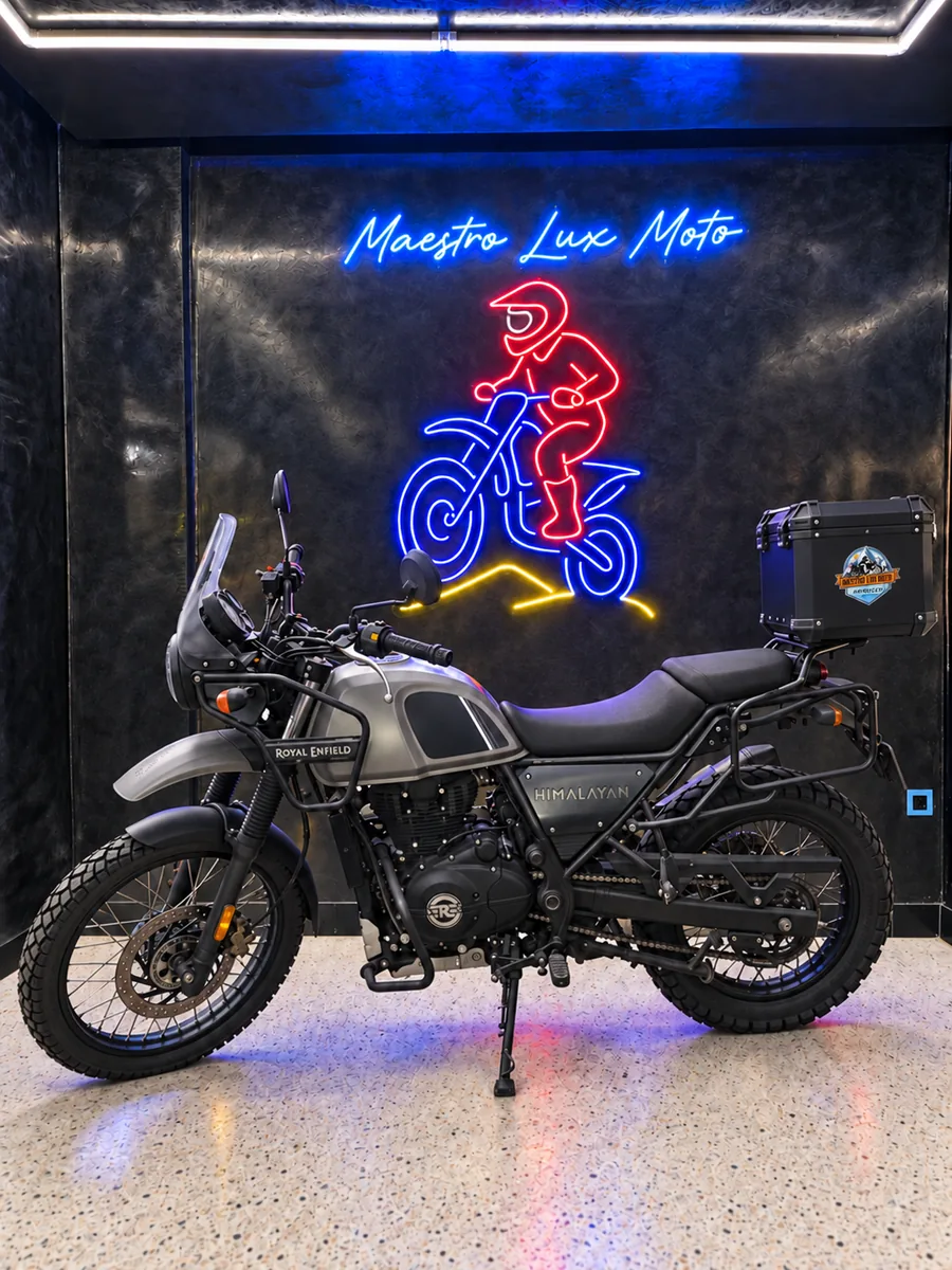 Himalayan enfield 411 for rent in Marrakech